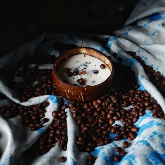 Coconut Shell Coffee Candle | Cafe Mocha & Coffee Beans | Wooden Wick